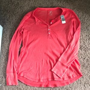Aerie long sleeved henley top